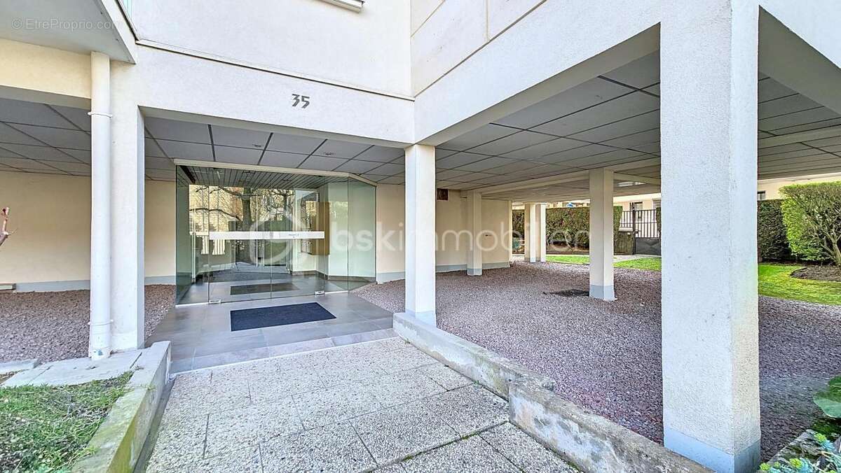 Appartement à NOGENT-SUR-MARNE