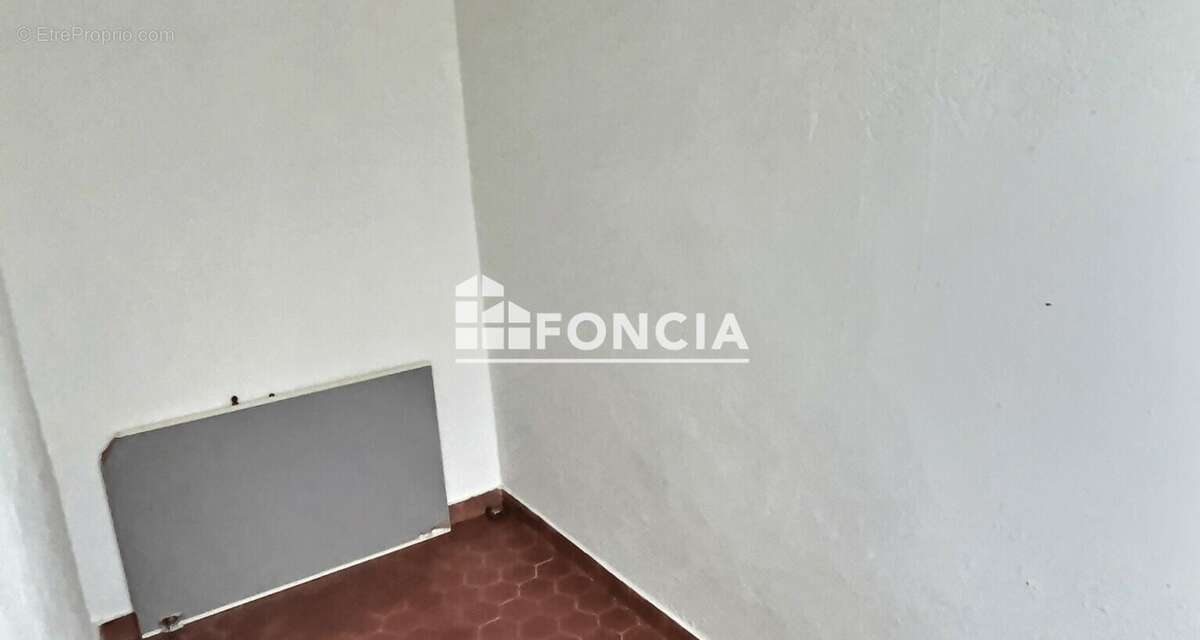 Appartement à SABLONS