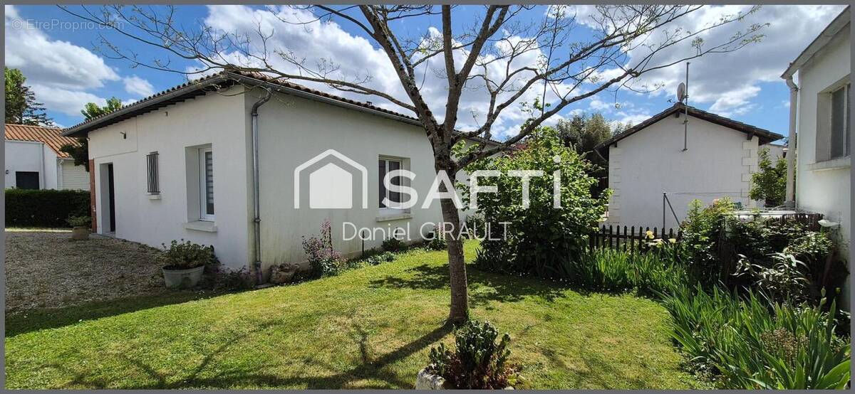 Photo 1 - Maison à SAUJON