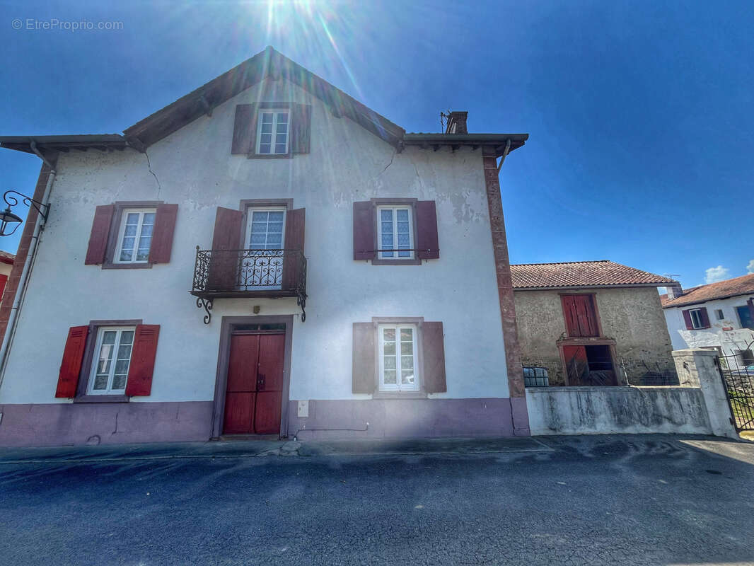 Maison à SAINT-JEAN-PIED-DE-PORT