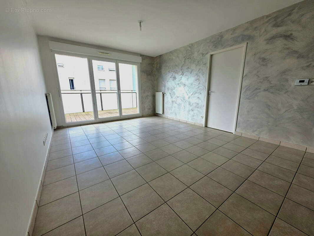 Appartement à MIONS