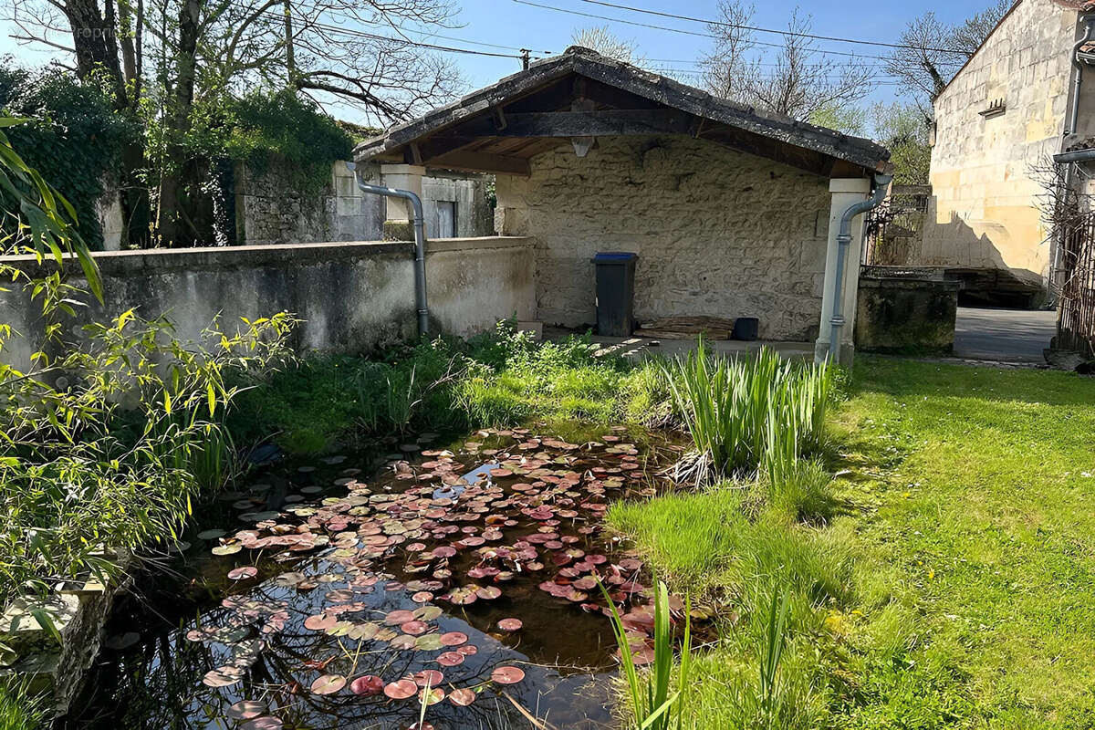 Maison à ROMEGOUX