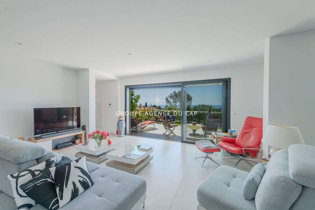 Saint raphael les plaines  appartement 4p vue mer - photo 4