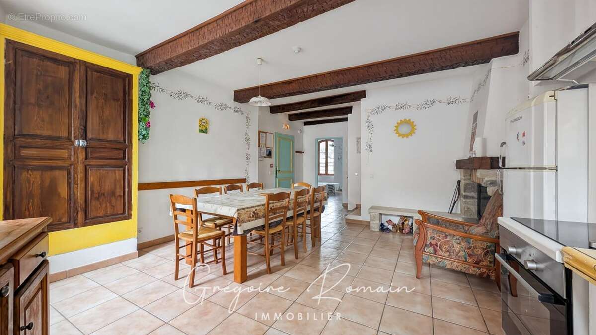 Maison à BANON