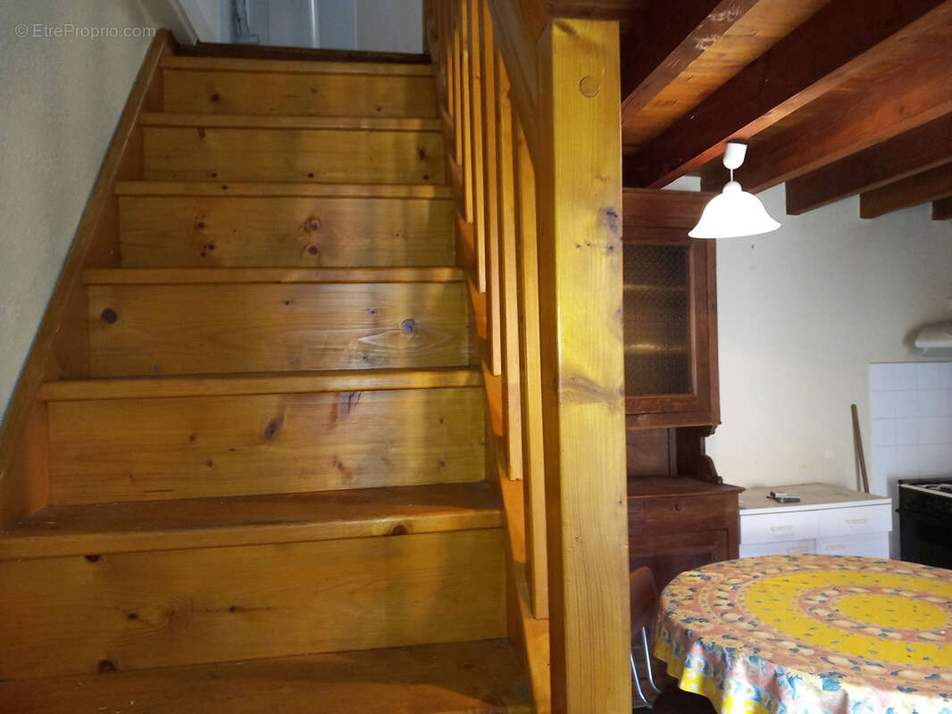 Maison à CHATELUS-LE-MARCHEIX