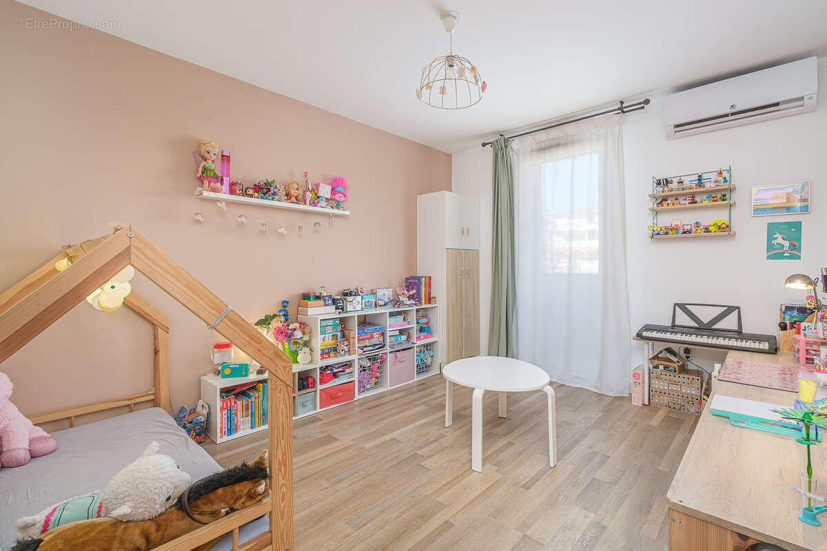 Appartement à PLAN-DE-CUQUES