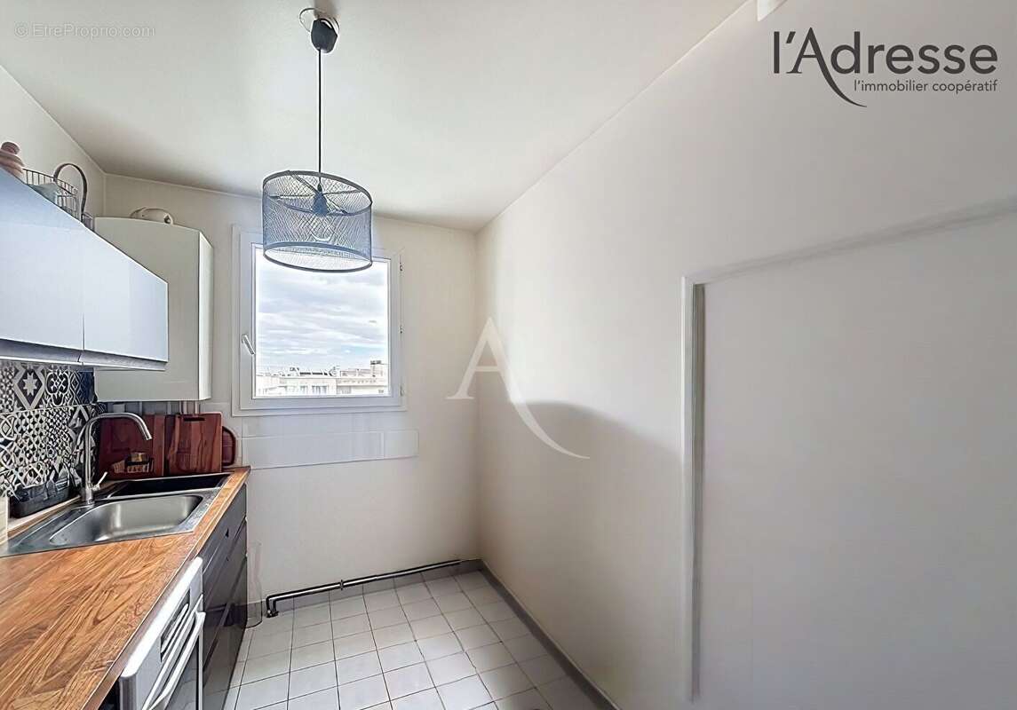 Appartement à SURESNES