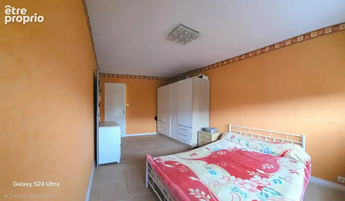 Saint Etienne – F5 110 m² au 10ᵉ et dernier étage – Garage - photo 8