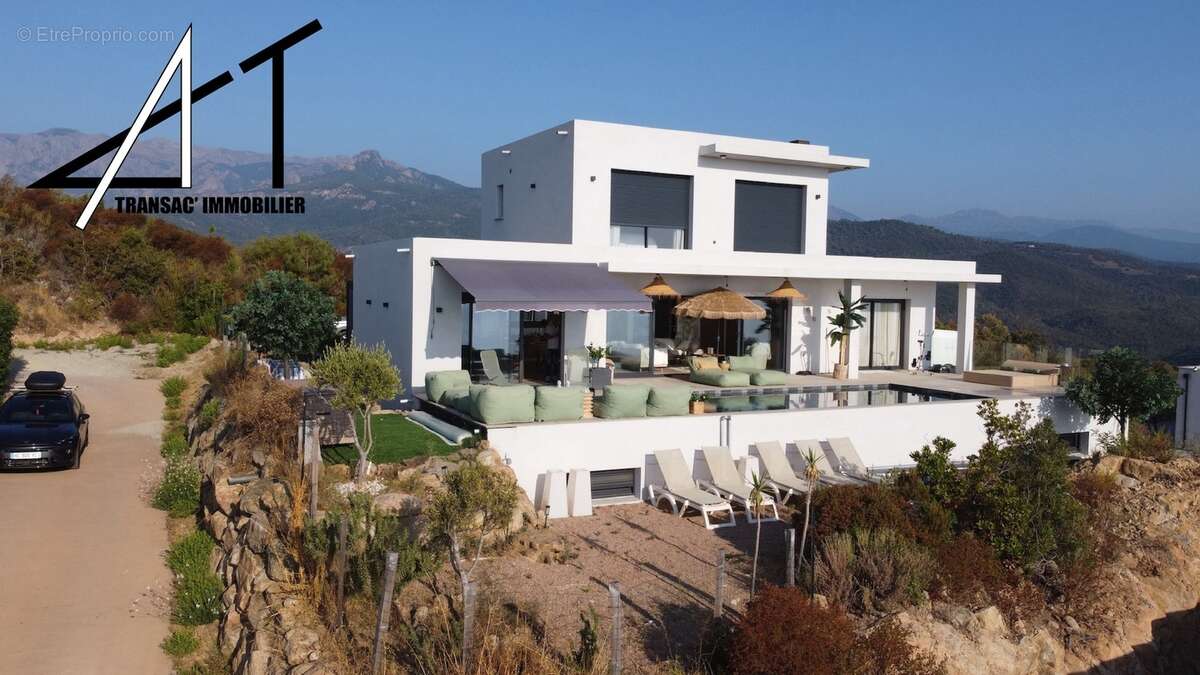 Magnifique villa contemporaine T7 avec piscine – vue mer 180° - photo 5