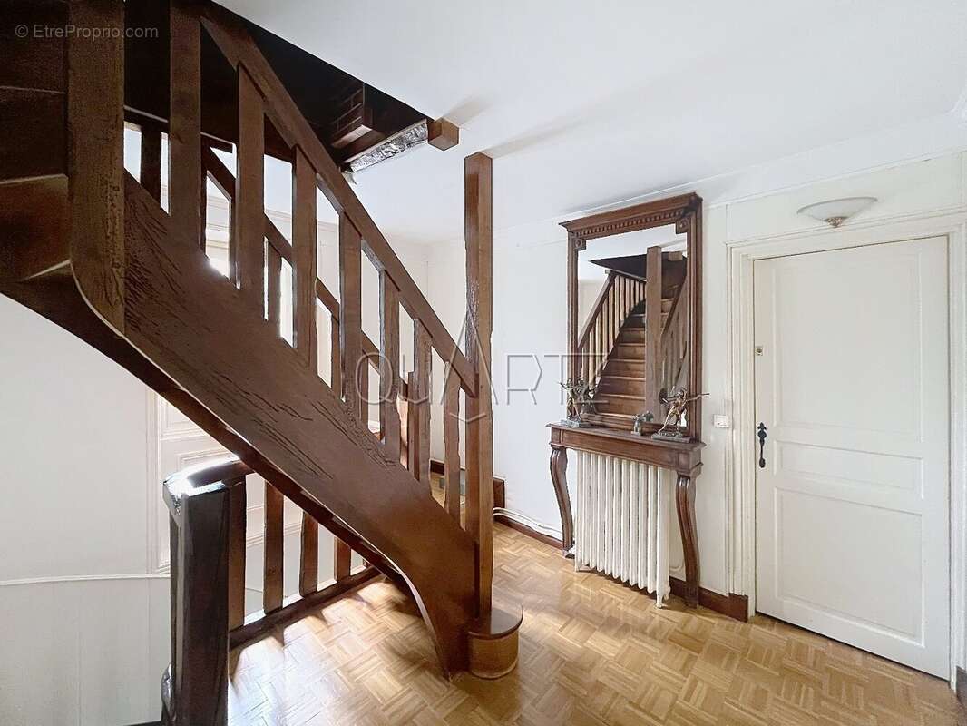 Maison à HARAVILLIERS