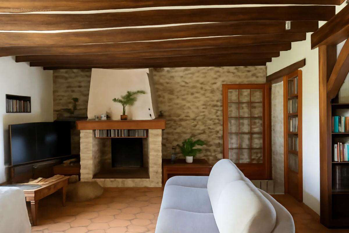 Maison à CREVECOEUR-EN-BRIE