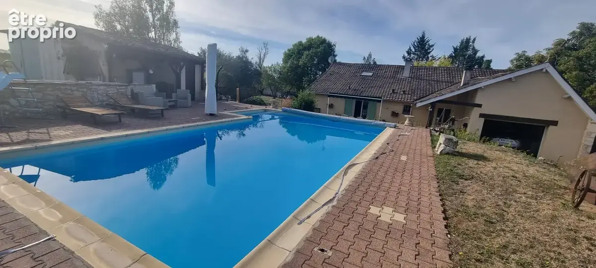 Maison 8 pièces 158 m² à vendre à Saint-Aubin-De-Cadelech (24500) - photo 2