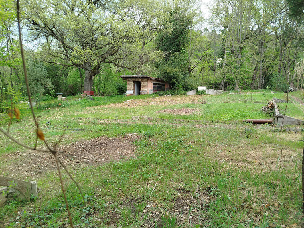Terrain Digne Les Bains 1500 m2 - photo 4