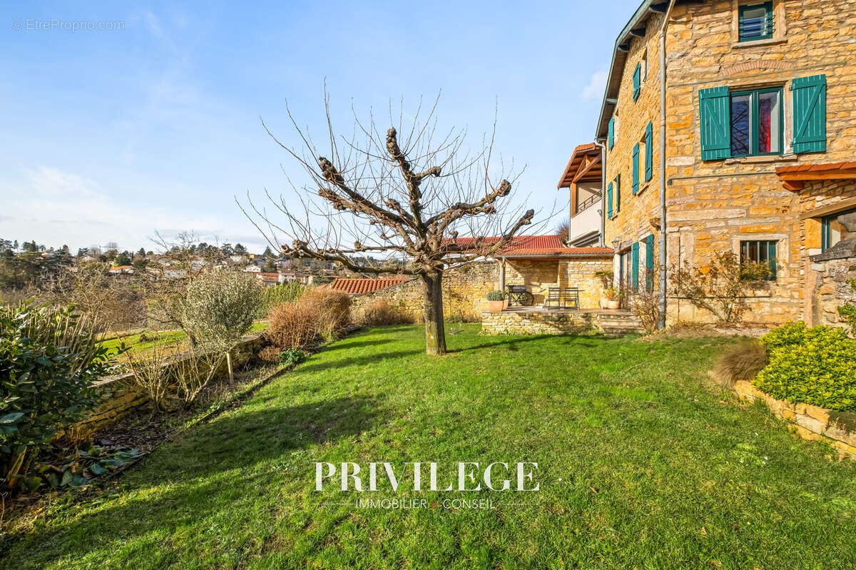 Maison à SAINT-DIDIER-AU-MONT-D'OR