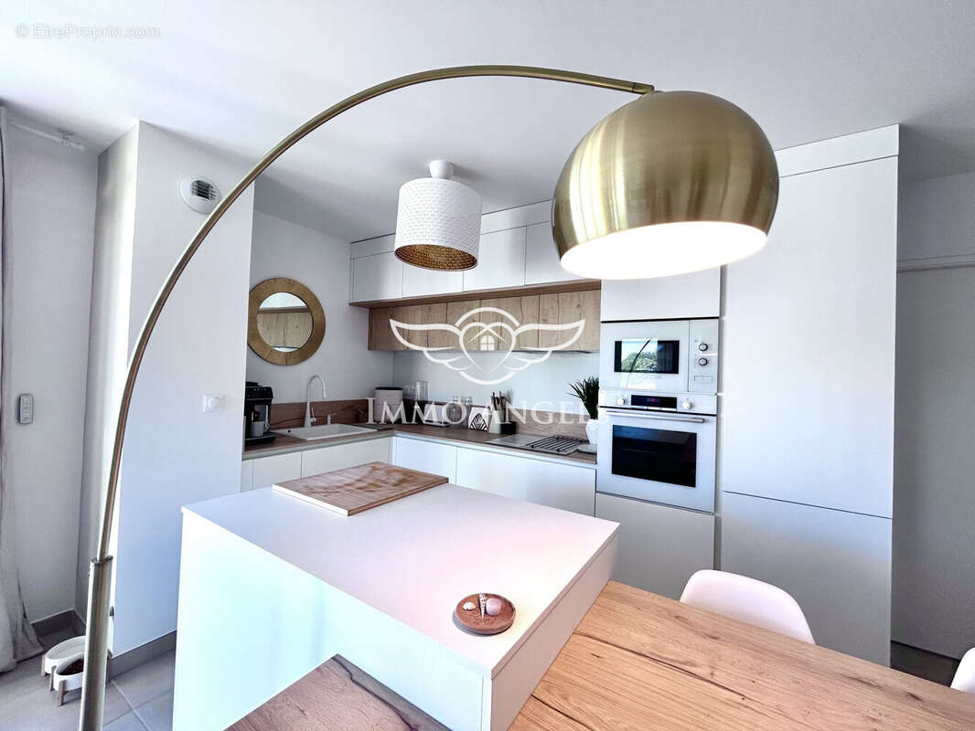 Appartement à CASTELNAU-LE-LEZ