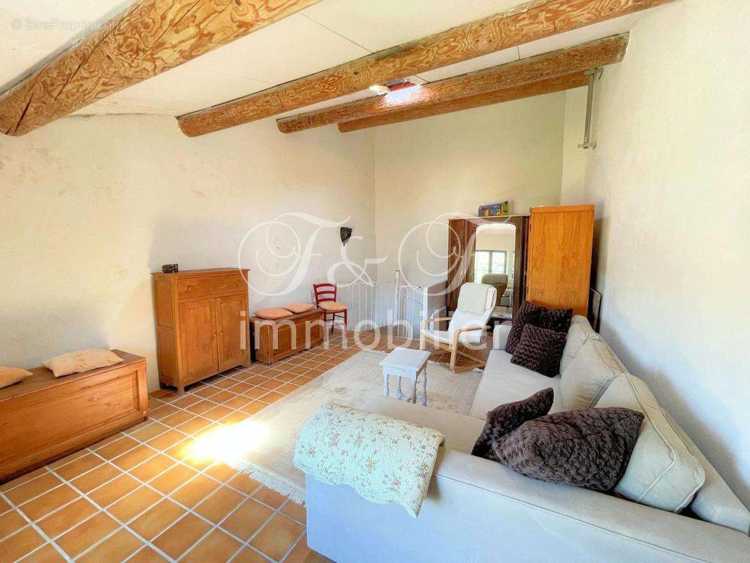 Maison à SAINT-MARTIN-DE-CASTILLON