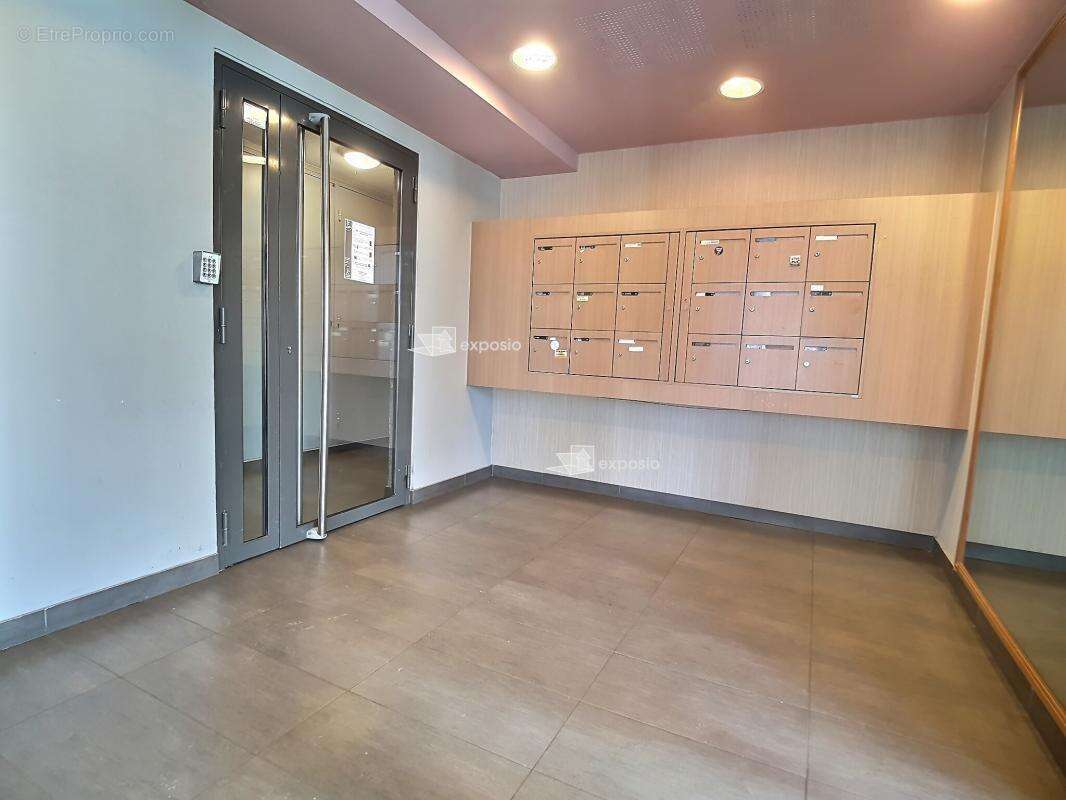 Appartement à VAULX-EN-VELIN