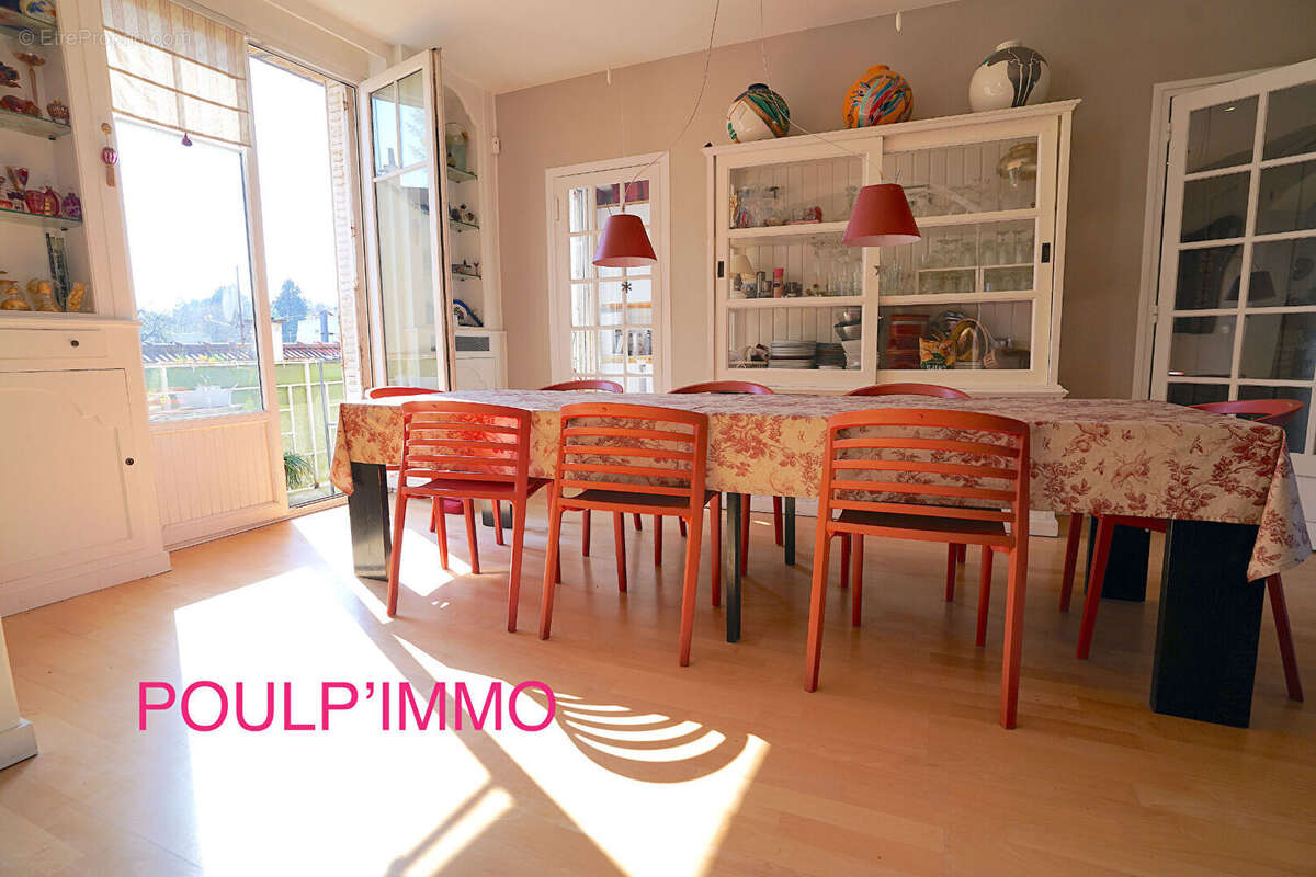 Appartement à LA CELLE-SAINT-CLOUD