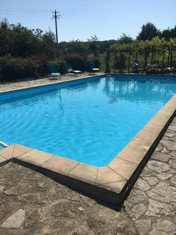 image5 - Maison à CASTERA-VERDUZAN