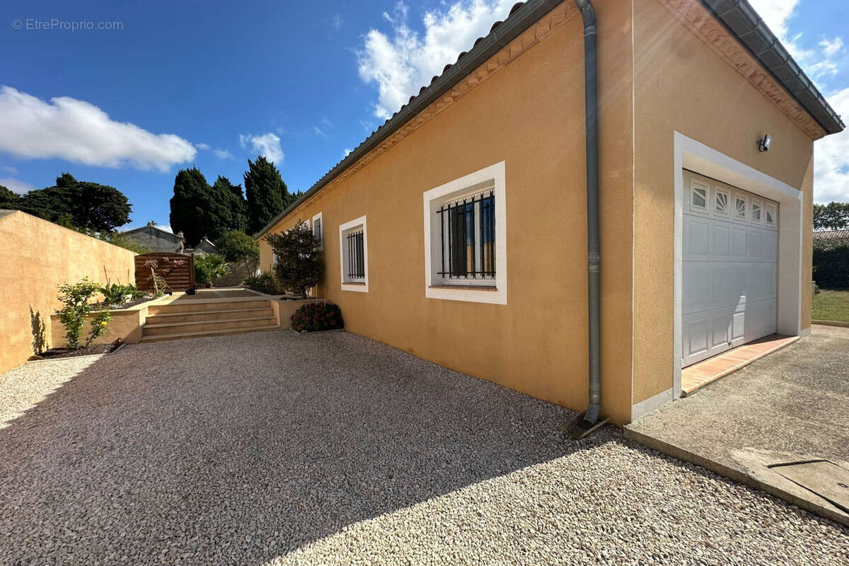 Maison à BOUTENAC