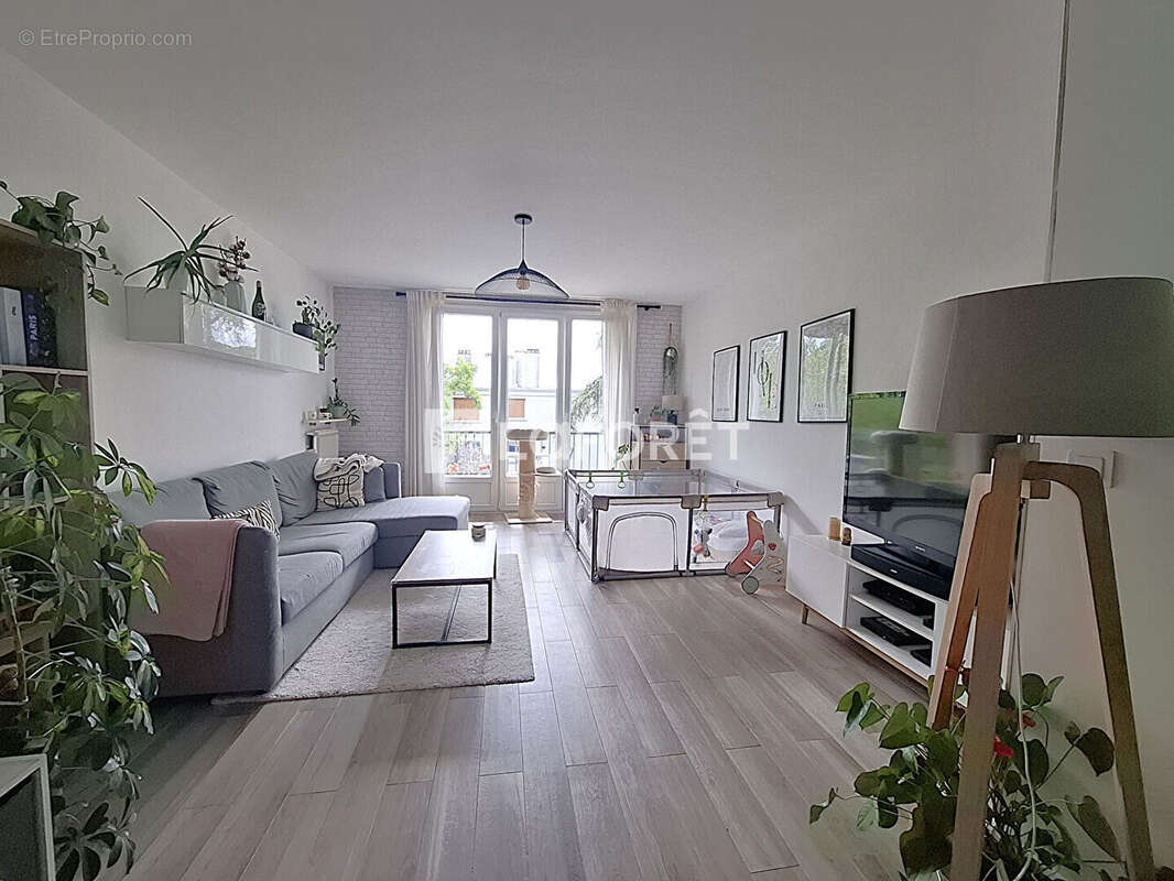 Appartement à LE RAINCY