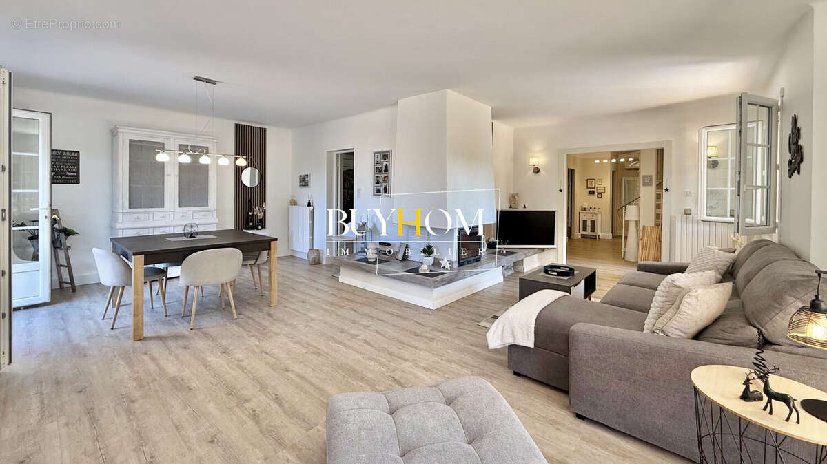 Maison à BEDARRIDES