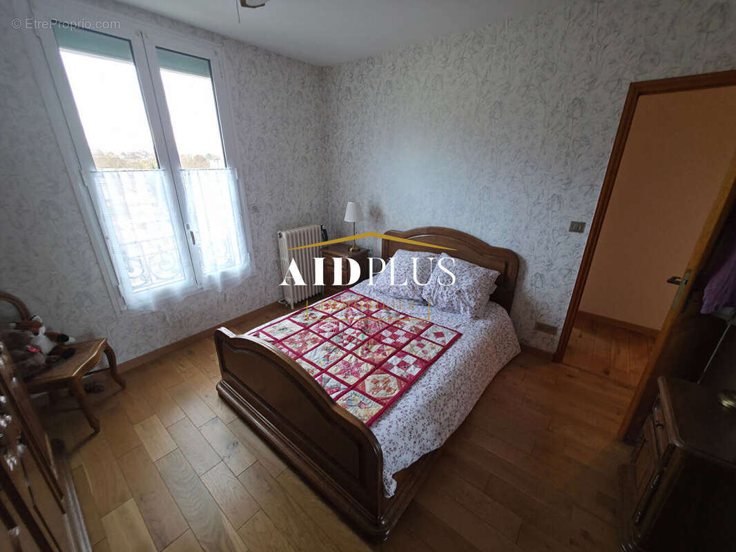 Maison à SAINT-PRIX