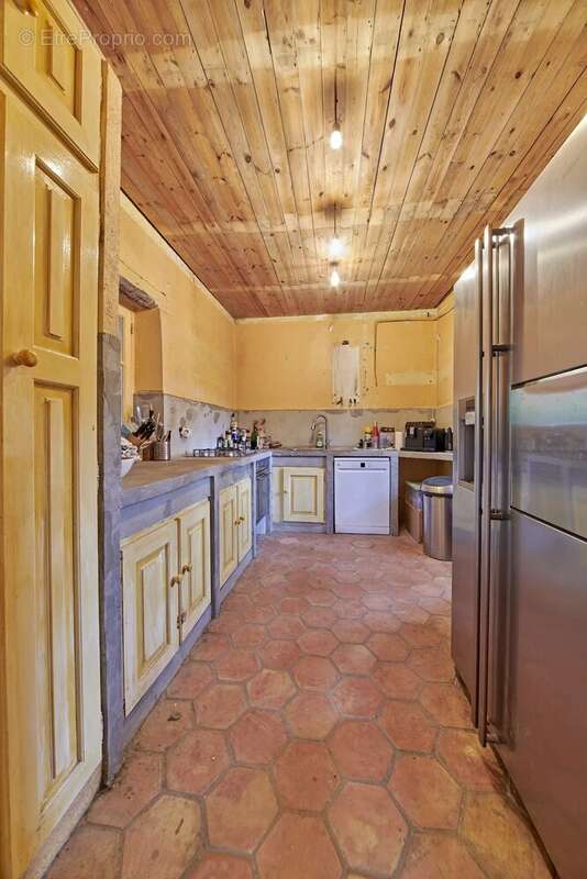 Maison à LA GARDE-FREINET