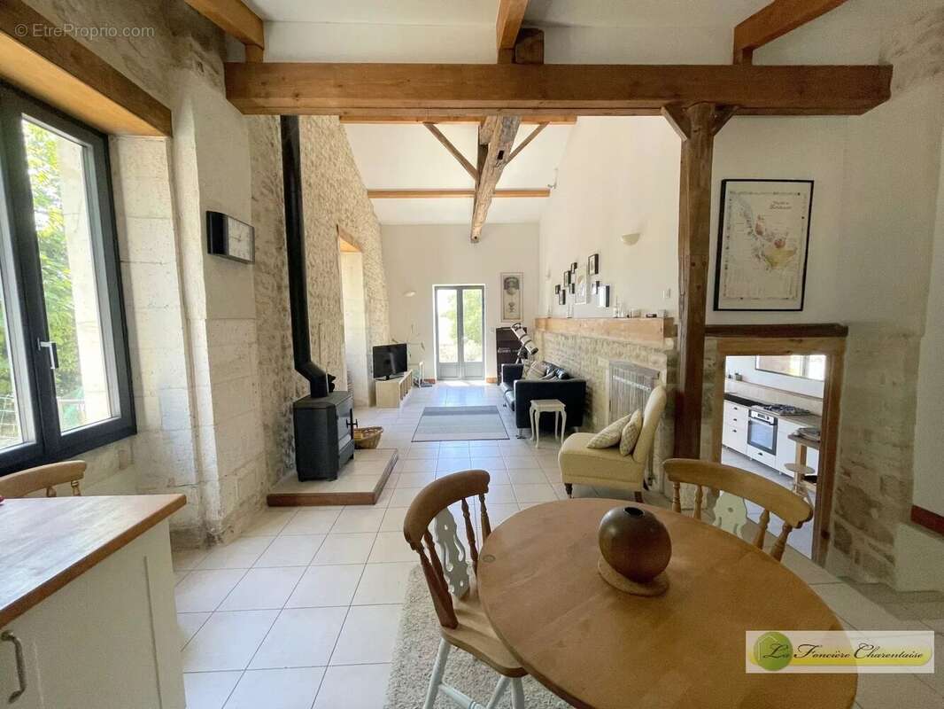 Appartement à ANVILLE