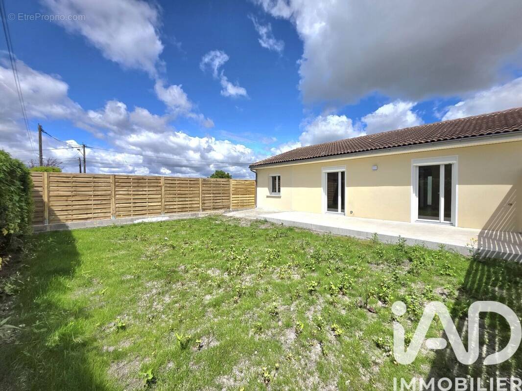 Photo 1 - Maison à LAMARQUE