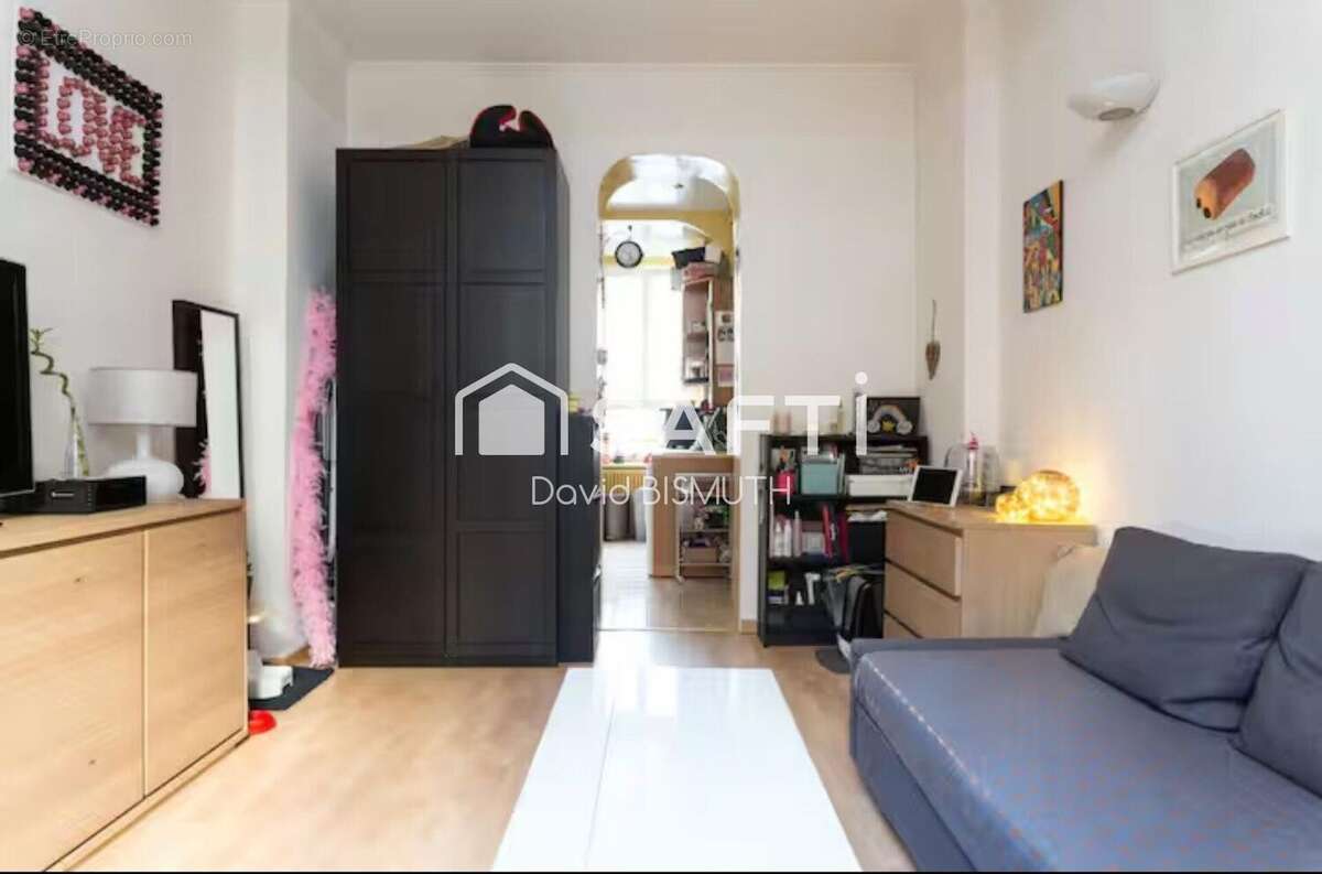 Photo 8 - Appartement à COURBEVOIE