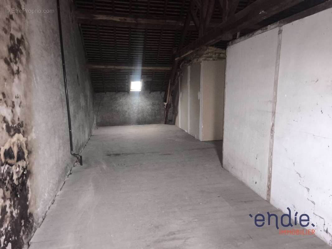 Maison à COSNE-D'ALLIER