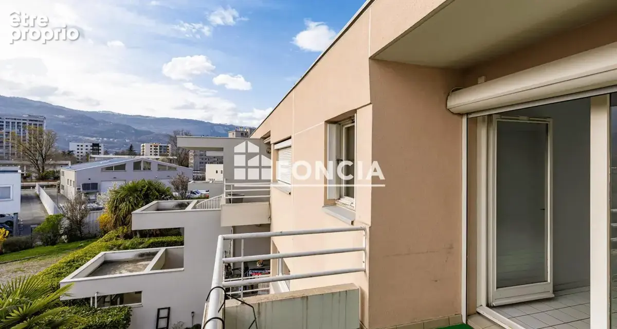 Exclusivité foncia – t3 lumineux avec terrasse – grenoble - photo 2
