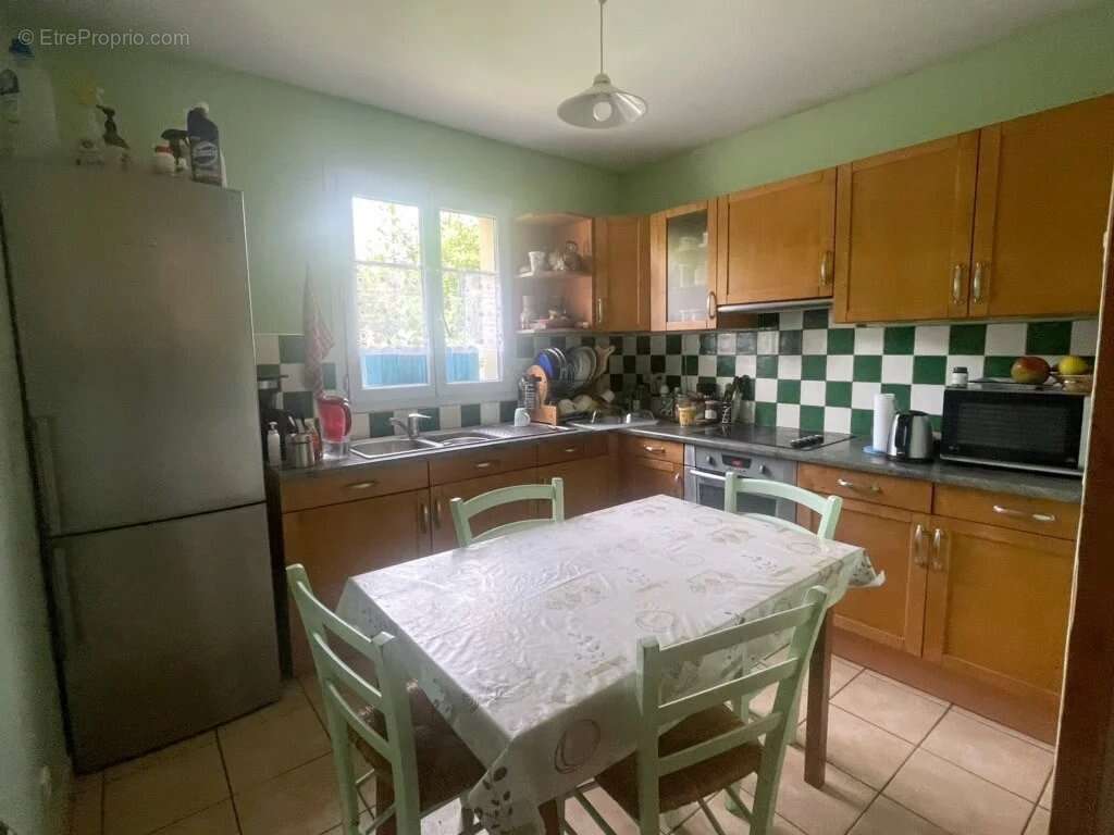 Maison à VAIRES-SUR-MARNE