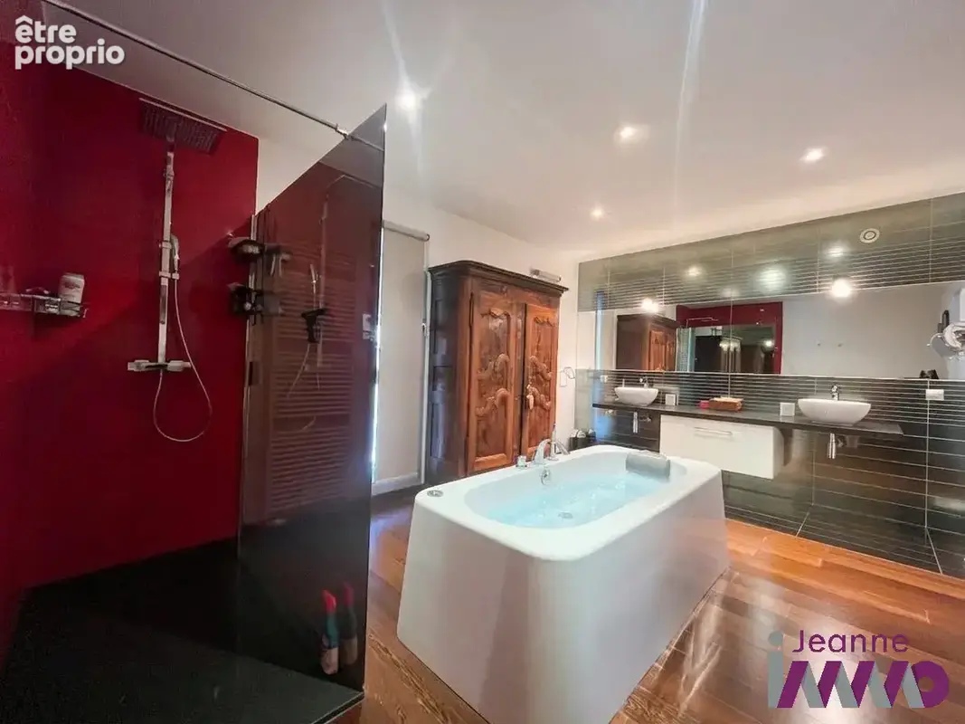 Maison 8 pièces 292 m² à vendre à Chalonvillars (70400) - photo 7
