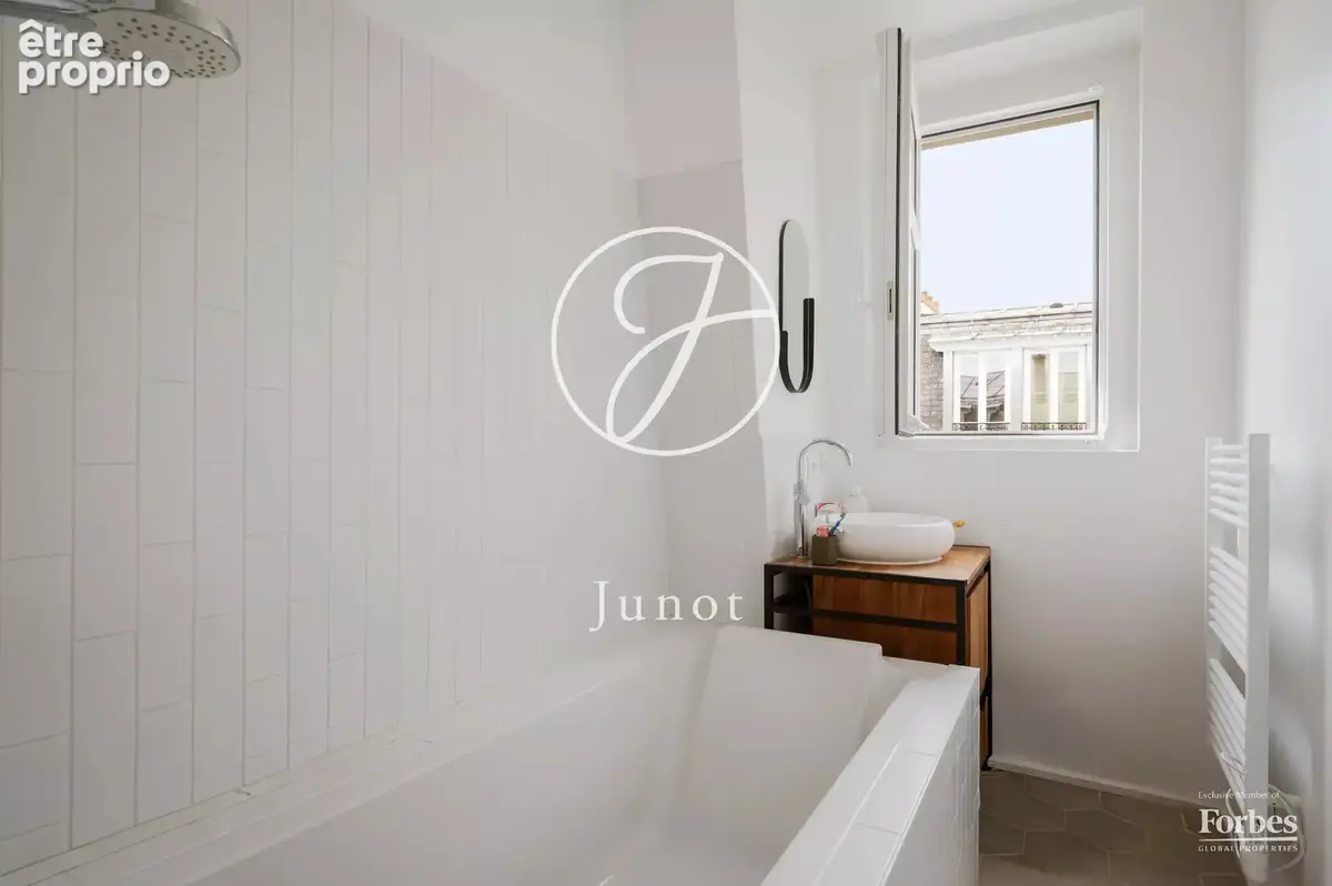 Paris 16e - JASMIN / AUTEUIL - Appartement - 5 pièces - 136,36m² Carrez - 3 chambres - photo 22