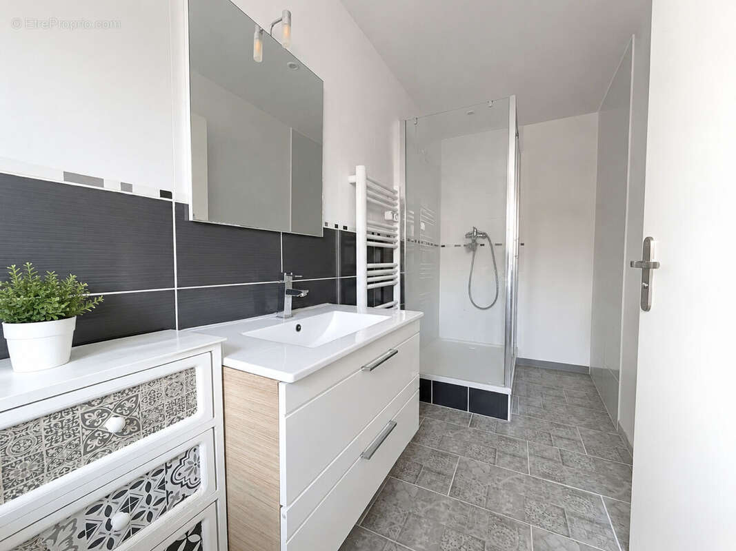 Charmante maison 5 pièces à vendre à Boult-sur-Suippe - Idéale primo-accédant ! - photo 8