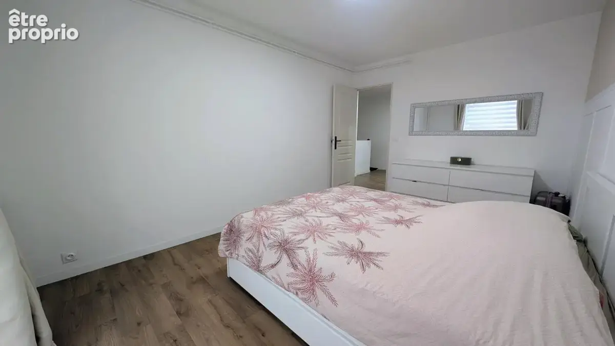 Duplex contemporain de 4 chambres en centre-ville – Idéal Famille ou Investissement - photo 5