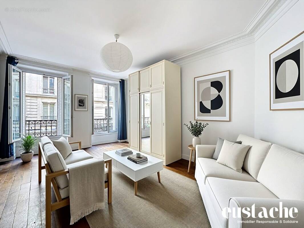 Appartement à PARIS-10E