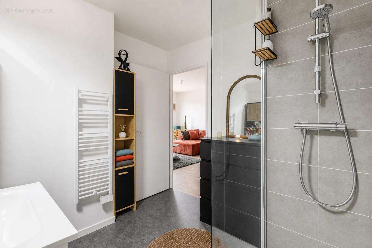 Appartement de 3 pièces de 56 m2 en vente à Corbeil-Essonnes - Idéal pour primo-accédants ou investisseurs - photo 11