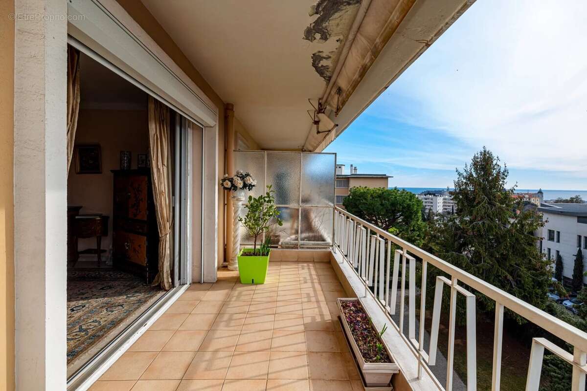 Appartement à NICE