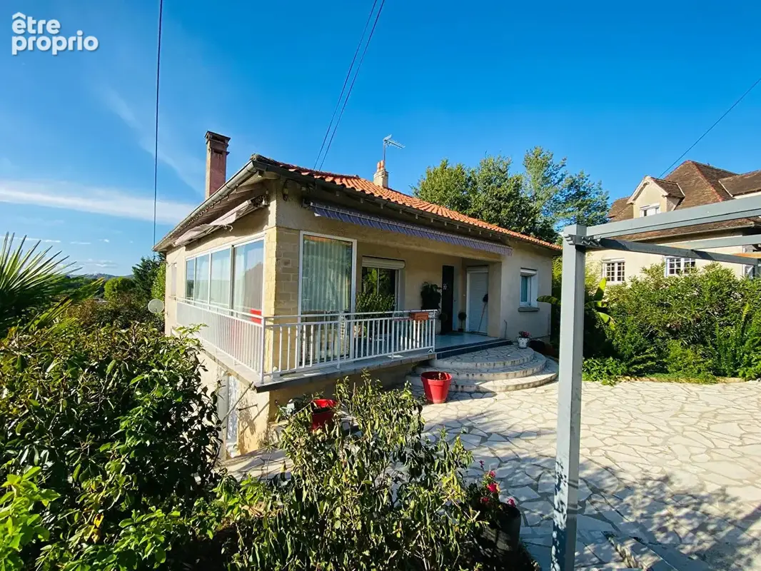 Maison de 200 m² Secteur Lamothe / Bellevue à Cahors - photo 1