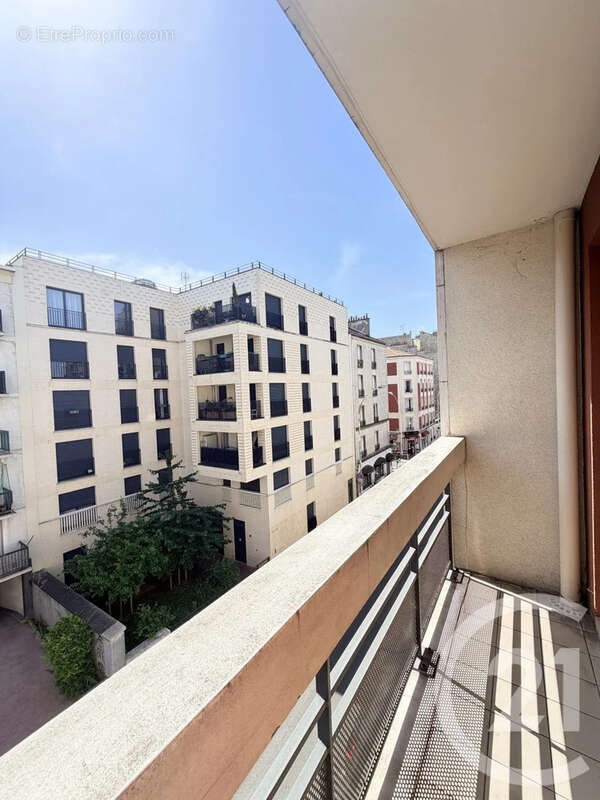 Appartement à MONTROUGE