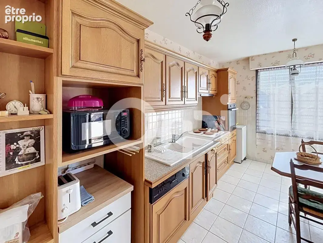 Appartement f3 avec ascenseur & parking - photo 7
