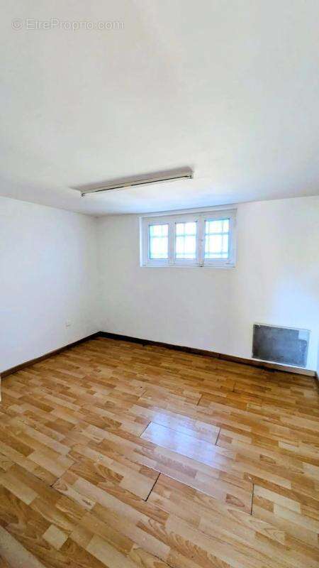 Maison de 9 pièces de 200 m² situé à Le Blanc-Mesnil - photo 11