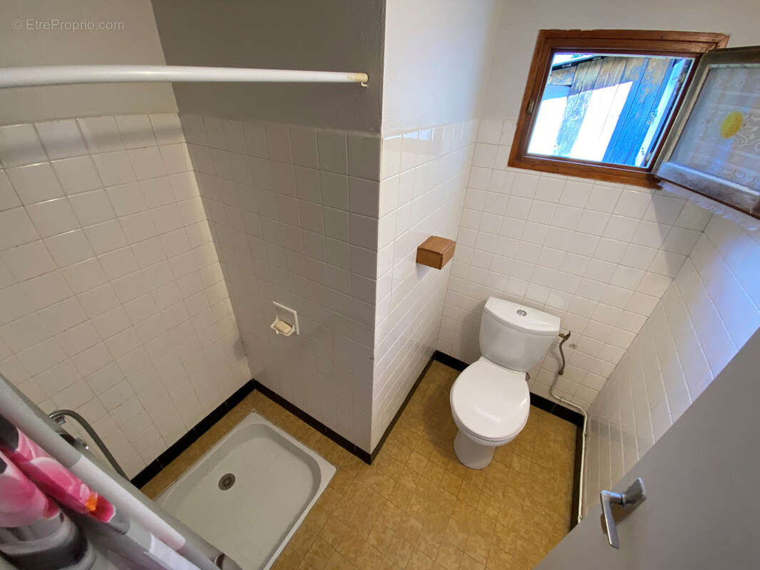 Maison à SAINT-ALBAN-DES-HURTIERES