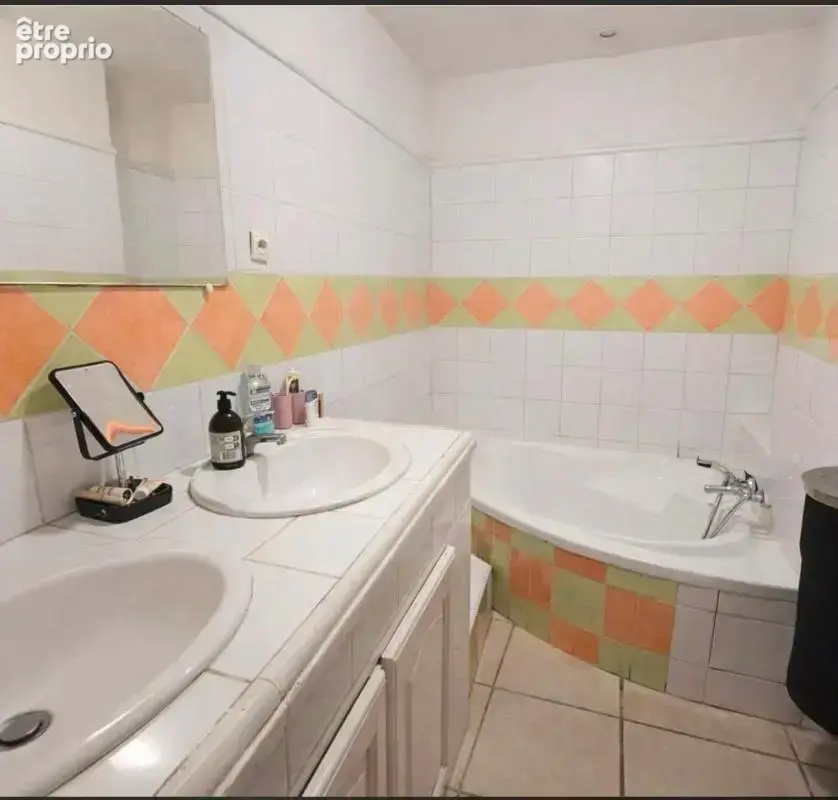 Appartement À Vendre T3 78M² RDC - photo 6