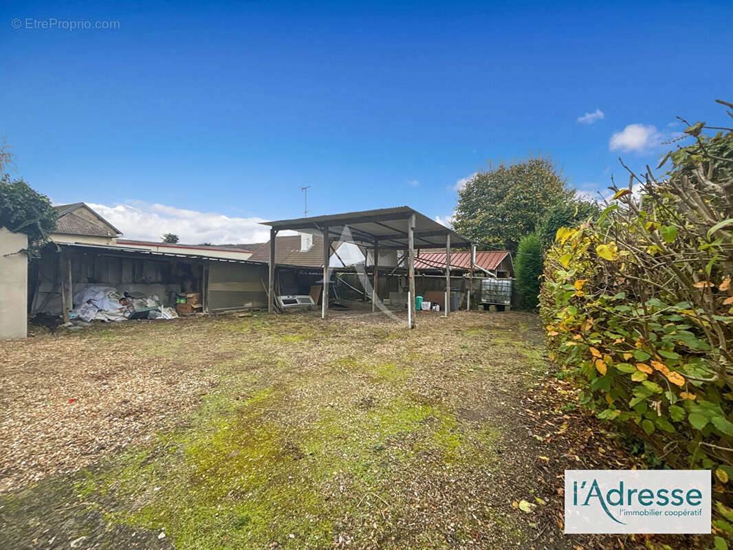 Maison à FLEURY-SUR-ANDELLE