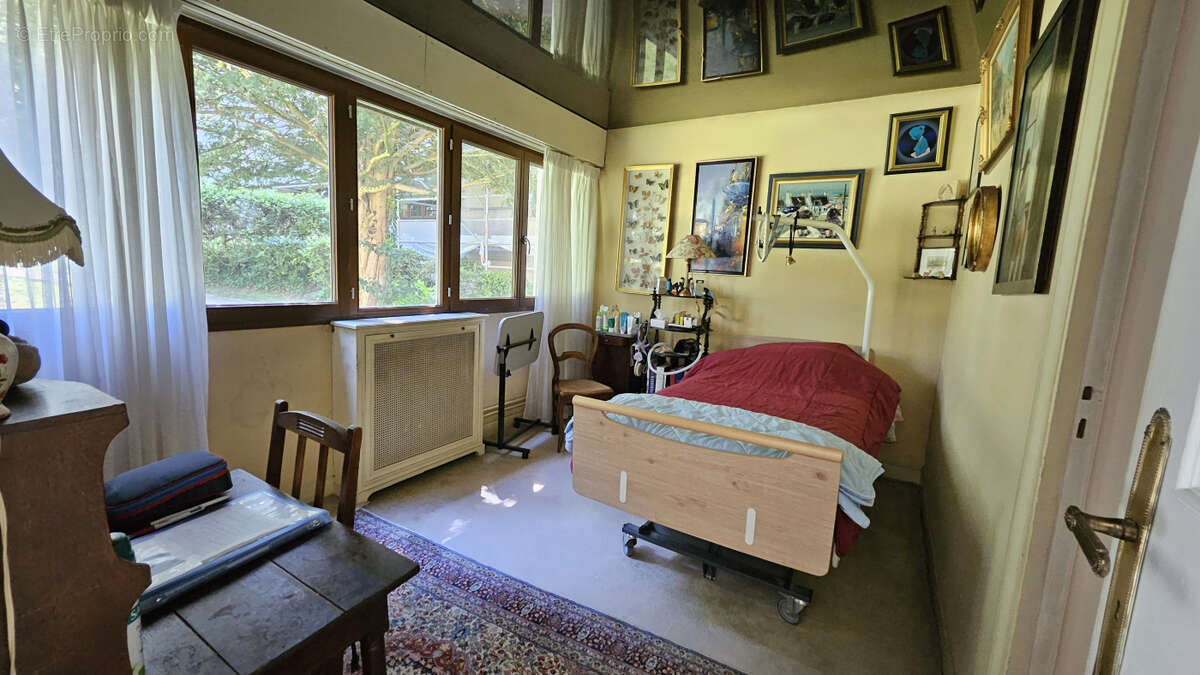 Appartement à VAUCRESSON