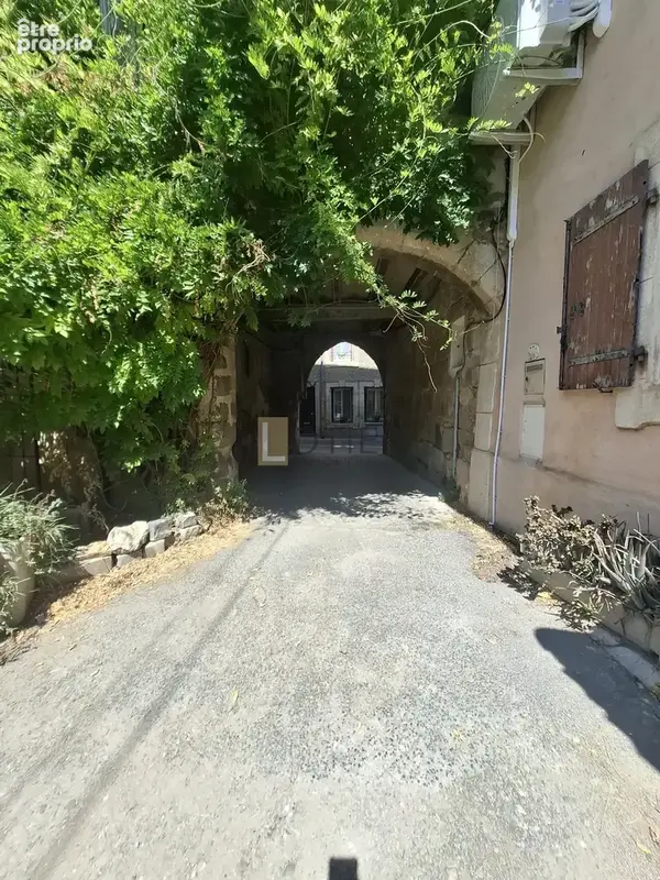 À vendre   maison de village d’environ 190 m2 avec extérieur   centre historique de villeneuve-lès-béziers - photo 9